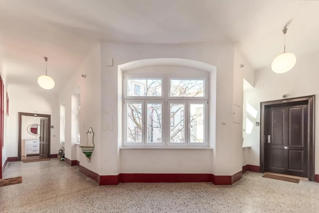 ⍟Luxurious And Bright⍟ 5 Min Walk To City Center Apartment Vienna 0*,  Austria